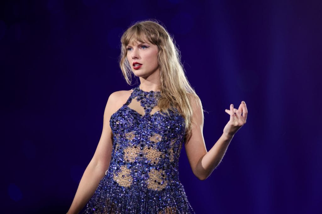 taylor-swift-the-eras-tour-gelsenkirchen-germany.jpg