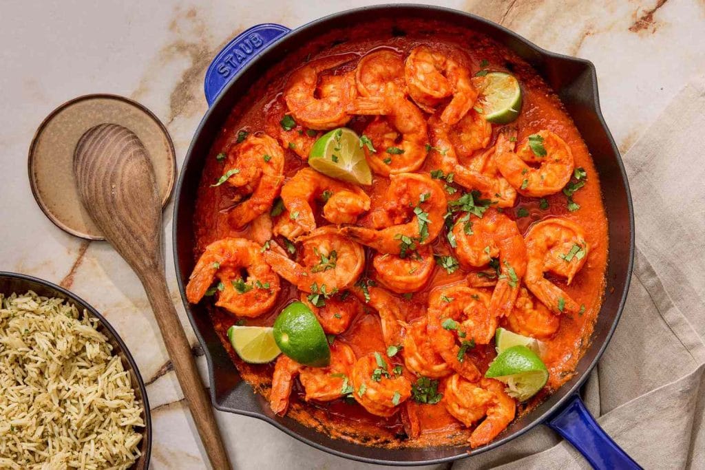 Camarones-a-la-Diabla-FT-RECIPE0625-895fcd93c21443bc84d47895baa7be41.jpg