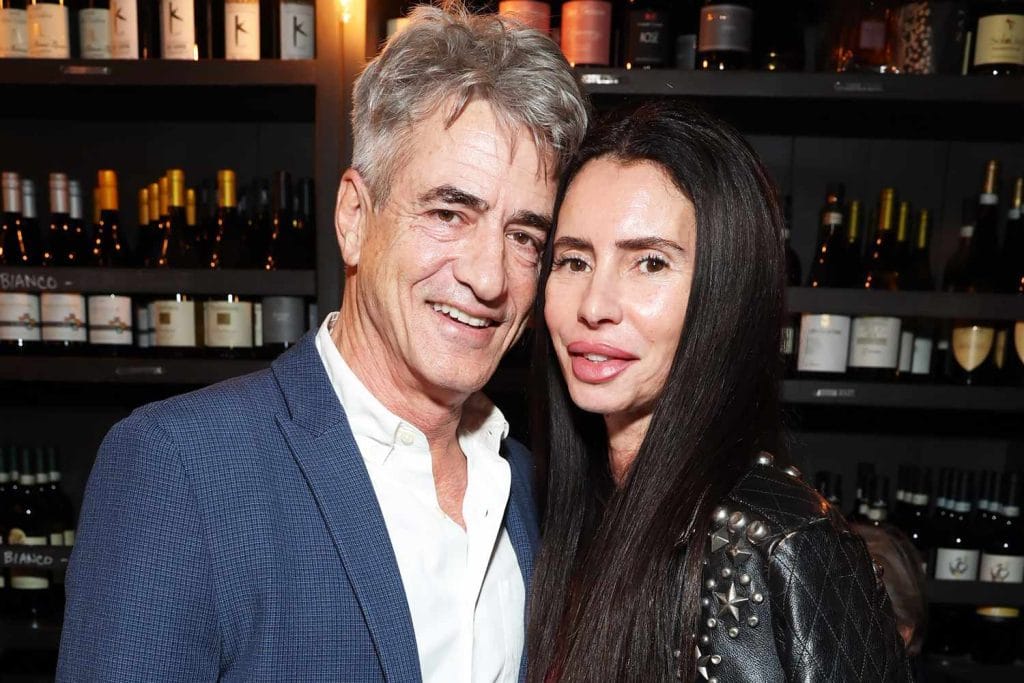 Dermot-Mulroney-Prima-Apollinaare-062325-874ef1d220b94b4fb026290ff50c5406.jpg