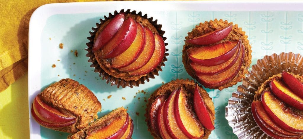Fresh-Plum-Cupcakes-Wordpress.jpg