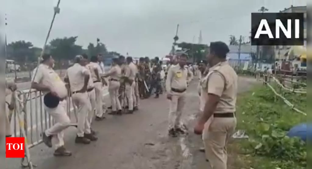 Kaliganj bypoll result: Bomb blast rocks Nadia during vote counting; 13-year-old girl dies, CM Mamata Banerjee vows strict action | Kolkata News - Times of India