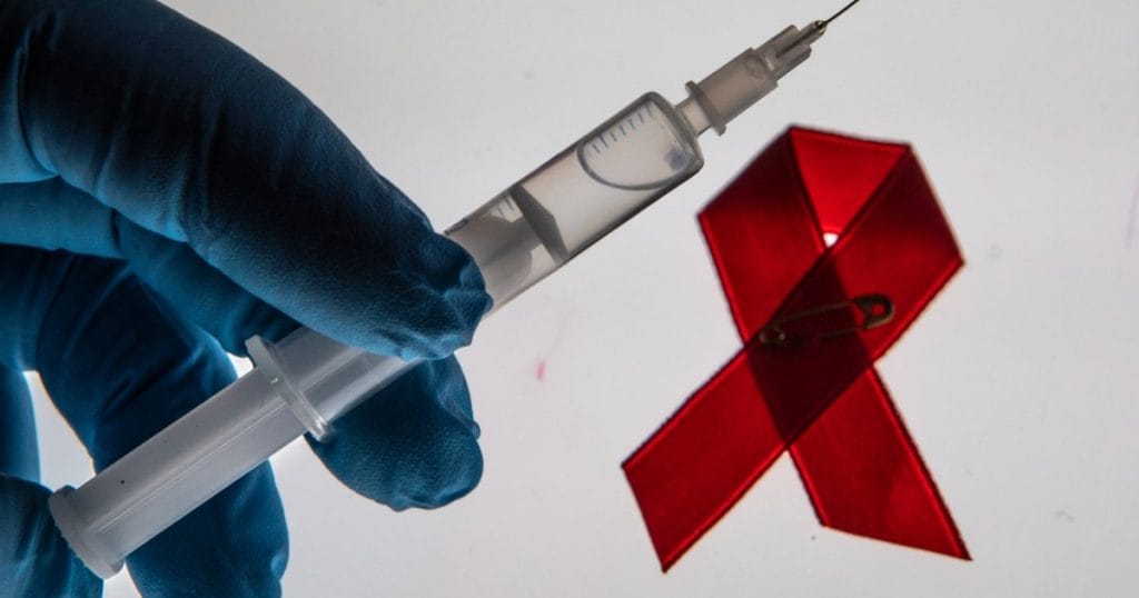 Len-approved-HIV.jpg