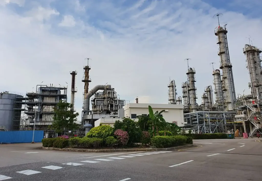 Mitsui-Chemicals-sells-SSMC-stake-to-partner-Sinopec.webp.webp