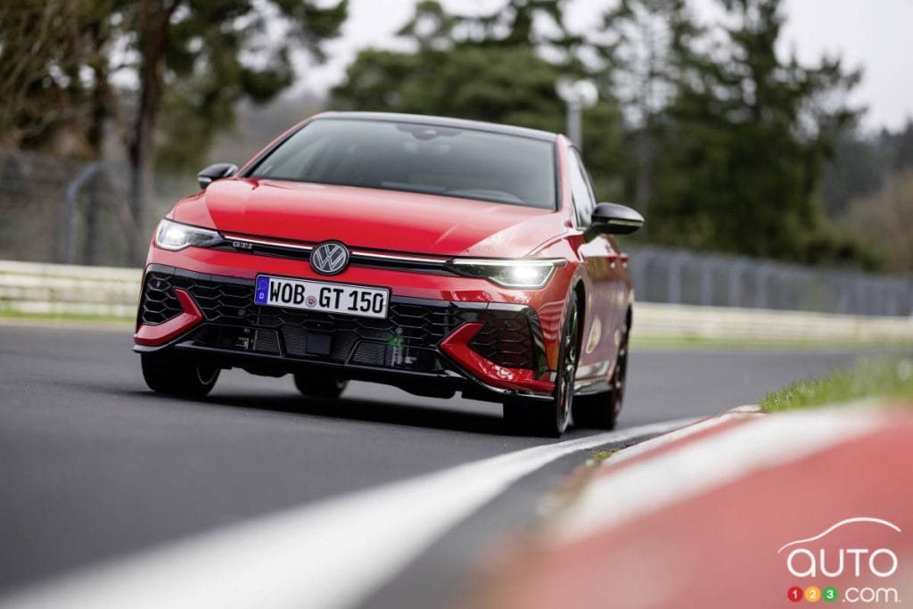Original-40256-golf-gti-edition-50-5fr.jpg