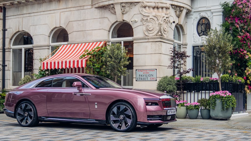 P90600735_highRes_rolls-royce-celebrat.jpg