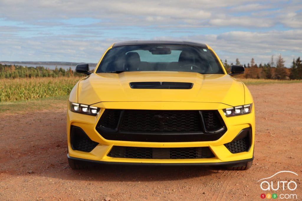 ford-mustang-gt-2024_10fr.JPG