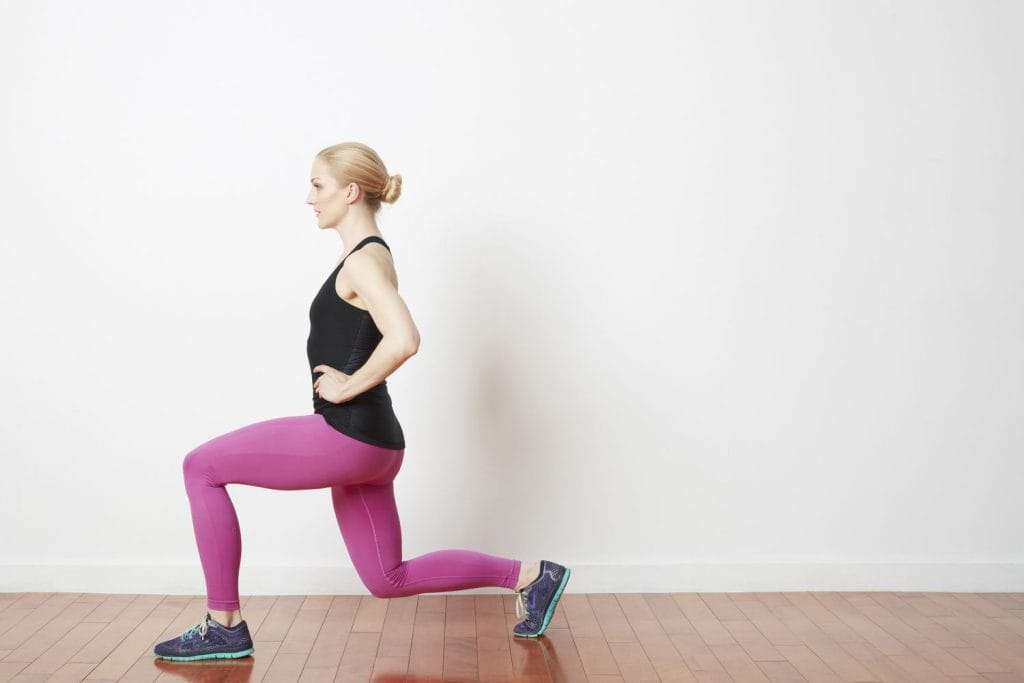 forwardlunge1-d6d94966c60b4bab81dffe27803661f2.jpg