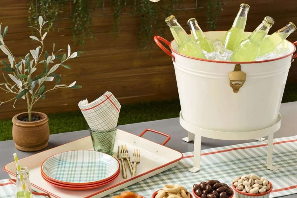 fw-roundup-target-coastal-trend-collection-tout-1037d3b769a74c48a7b8f67809ba2d11.jpg