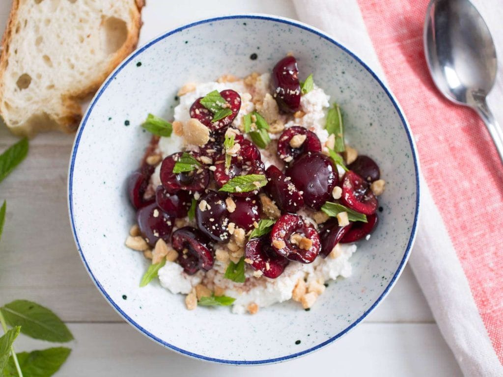 opt__aboutcom__coeus__resources__content_migration__serious_eats__seriouseats.com__recipes__images.jpeg