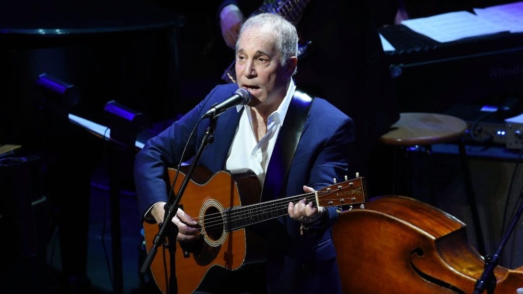 paul-simon-singing.jpg