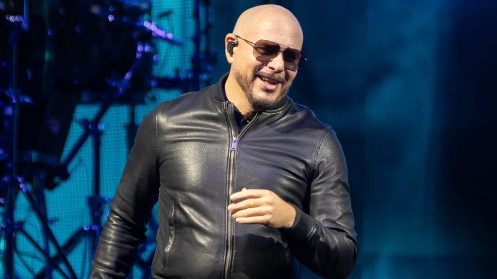 pitbull-addresses-fans-dressing-like-him.jpg
