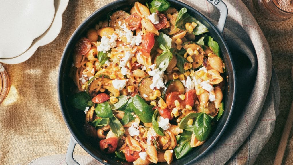 summer-veggie-pasta_RECIPE_V1_041124_1226_VOG_final.jpg