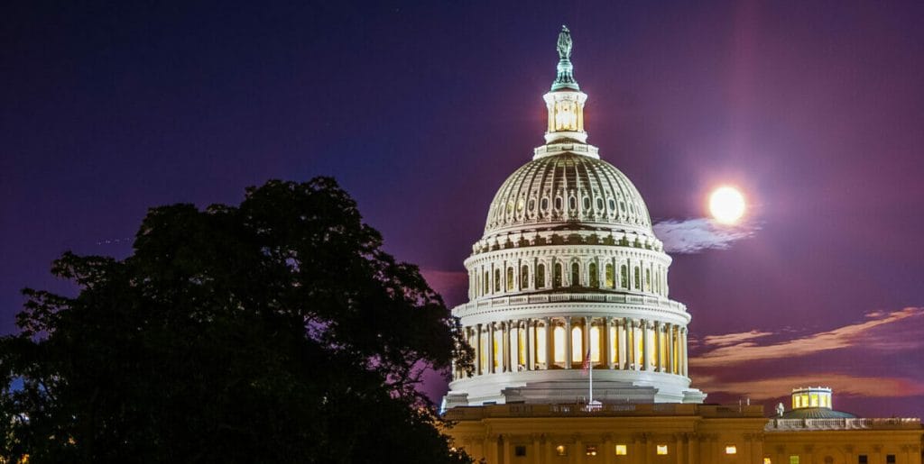 us-capitol-building-in-DC-2-scaled-e1749822232222.jpeg