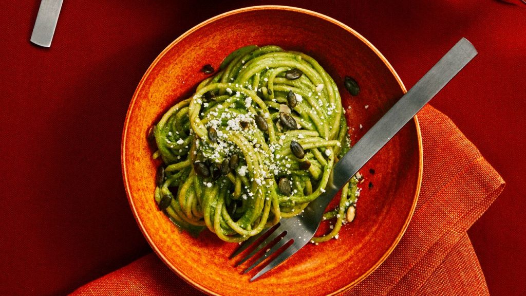 20250422_04_Cilantro20Pesto20Pasta_070_FINAL.jpg