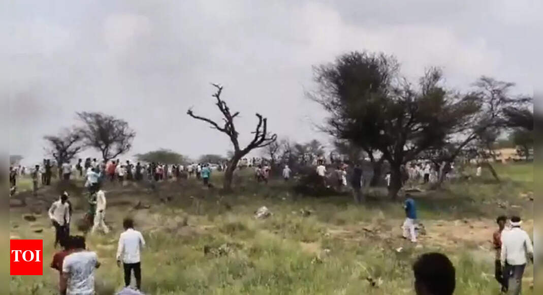 Both pilots dead as IAF Jaguar fighter jet crashes in Rajasthan's Churu; 2nd mishap in 3 months | Jaipur News - Times of India