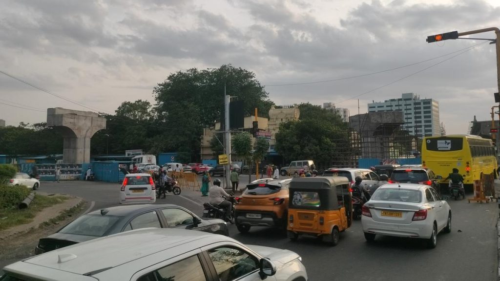 Chennai’s Madhya Kailash junction: only for the bravehearts among pedestrians