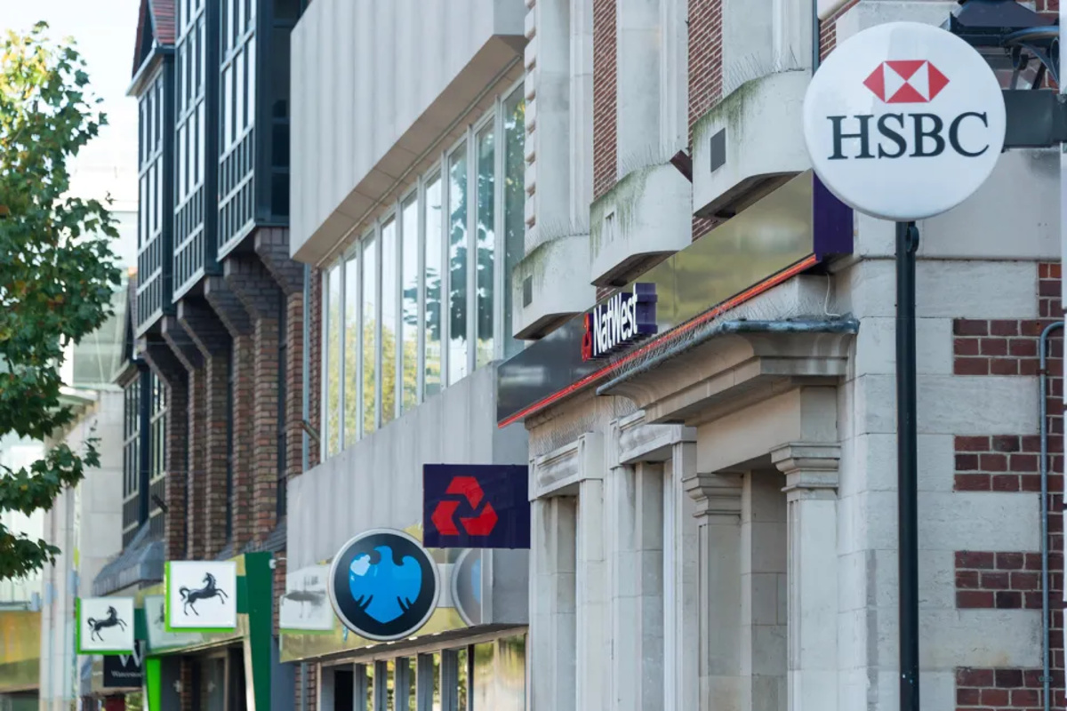 High-street-banks.jpeg