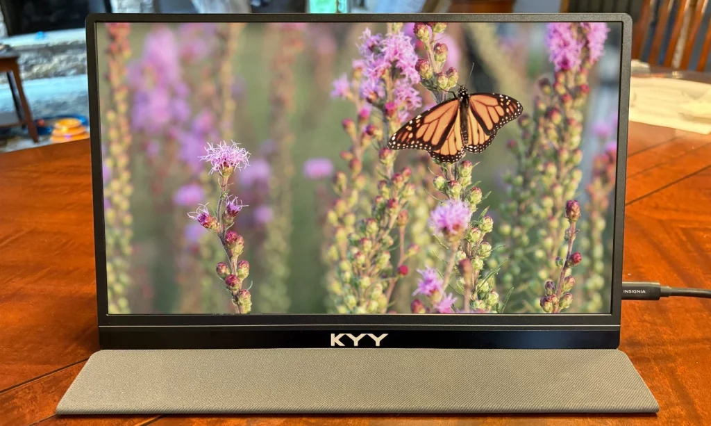 KYY-14-Portable-Monitor-review_1.jpg.webp.webp