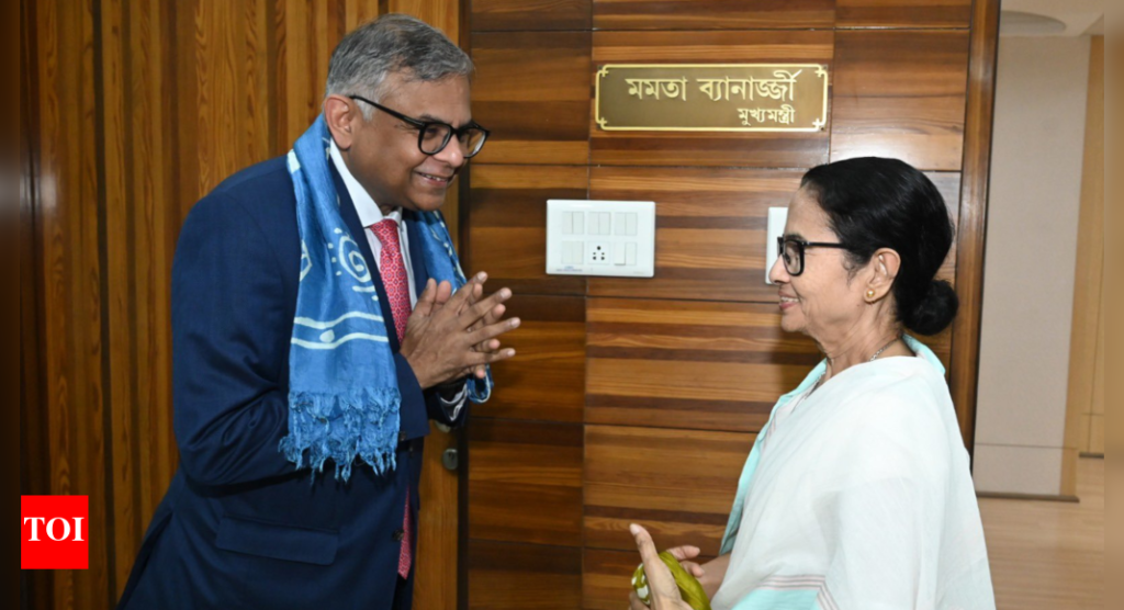 Mamata-Tata reset? 17 years after Tata said 'bye bye’ to Bengal, Mamata says hello again; meets Tata Group chairman | India News - Times of India