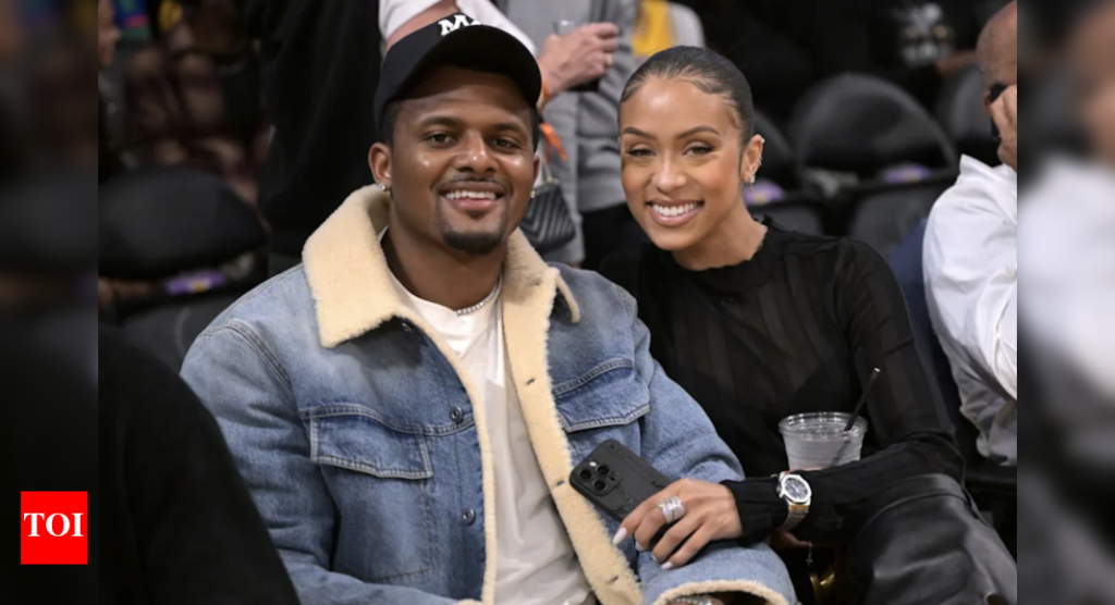 NFL fans can’t stop watching Deshaun Watson and Jilly Anais’s TikToks and it’s easy to see why | NFL News - Times of India