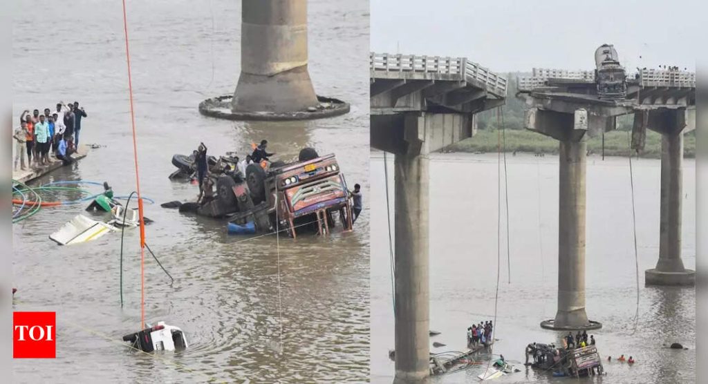 Vadodara Gambhira Bridge Collapse: Bridge collapses in Padra Mujpur; several vehicles plunge into Mahisagar river, 8 dead | Vadodara News - Times of India