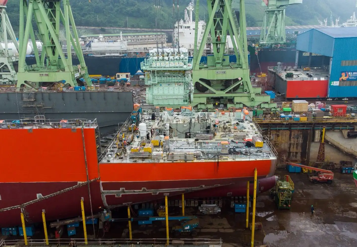 WinGD-installs-first-ammonia-engine-on-EXMAR-carrier.webp.webp
