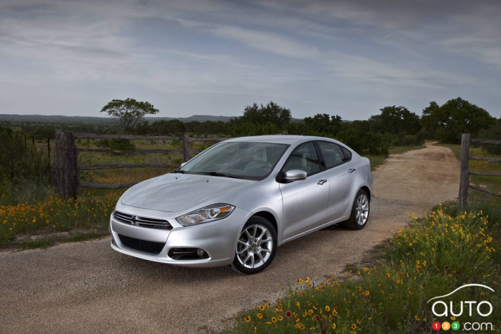 dodge_dart_limited_2013fr.jpeg