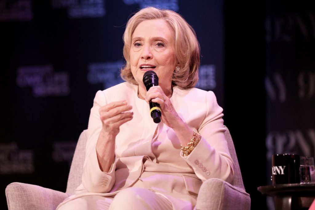 hillary_uranium_to_iran_claim.jpg